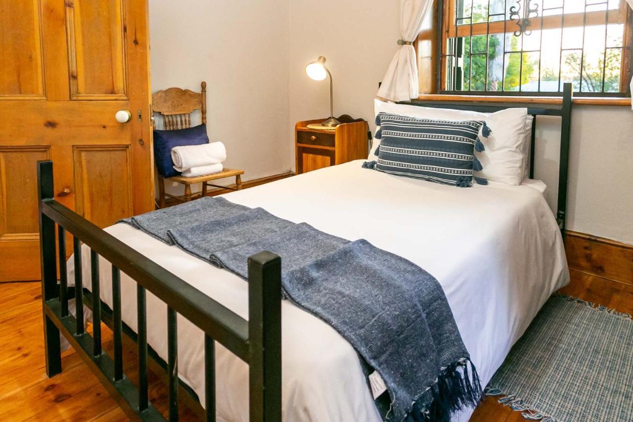 Ravenscliff Self Catering Villa Oudtshoorn Buitenkant foto